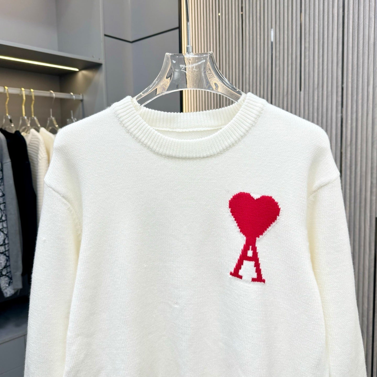 Pull Ami De Cœur en laine en blanc